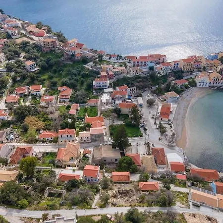 House Of Hapiness In Assos Apartament Asos